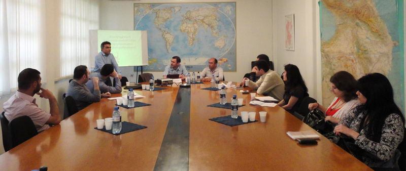 ACNIS Looks at the Issue of Civil Society’s Role